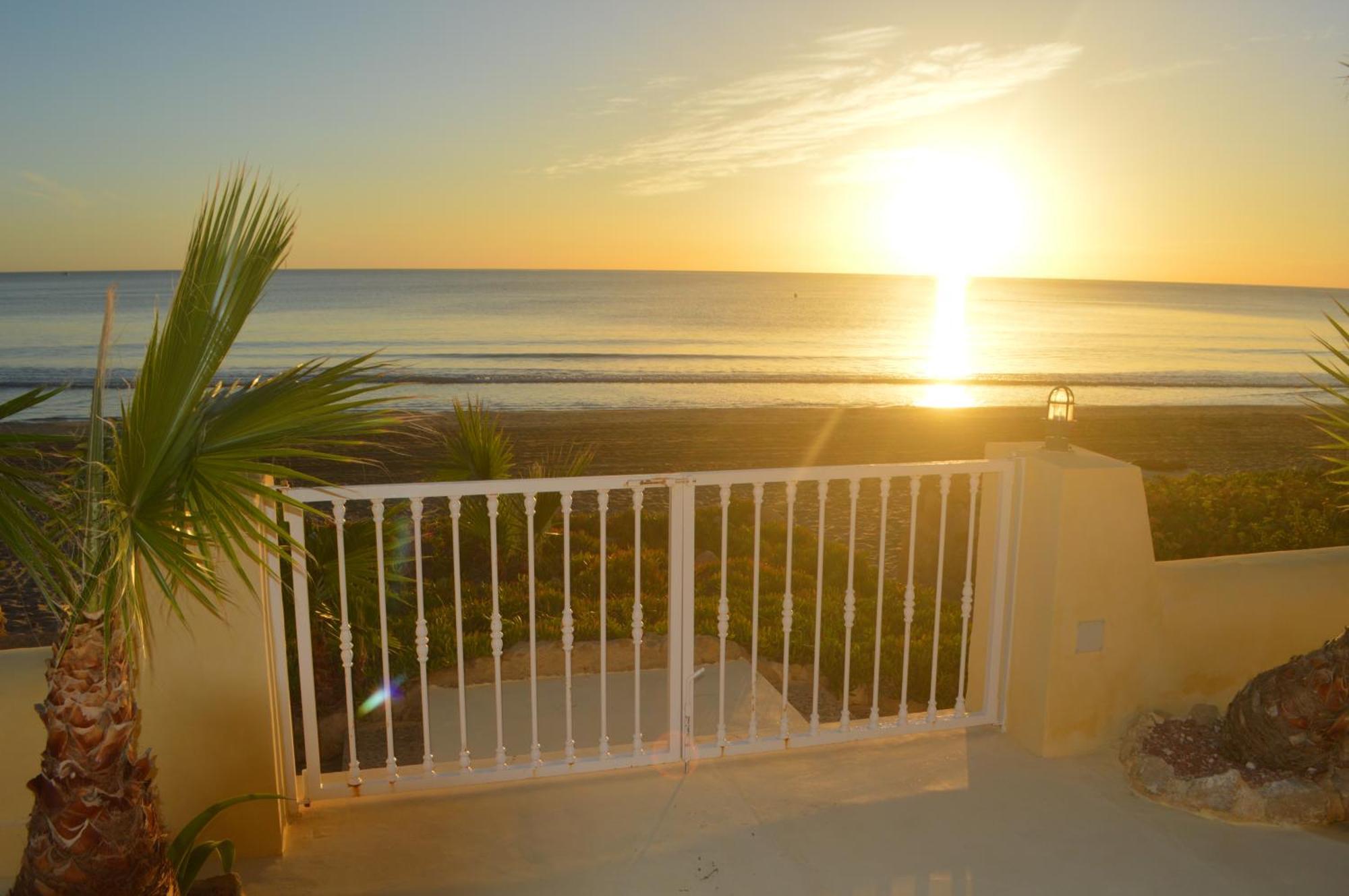 Appartement Excepcional Amanecer Al Borde De Playa Y Mar, En Roquetes Alicante